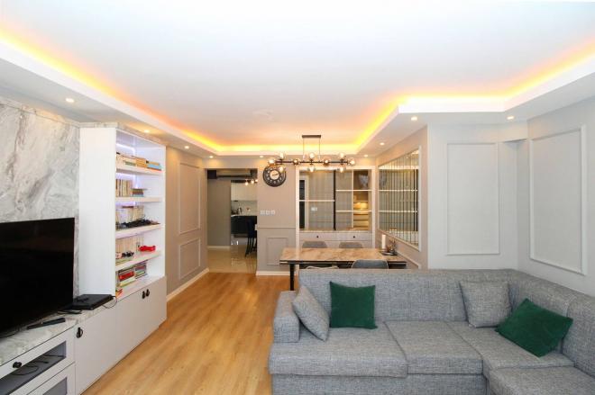 Пентхаус 5+1 с видом на море в Стамбуле