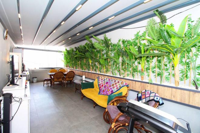 Пентхаус 5+1 с видом на море в Стамбуле