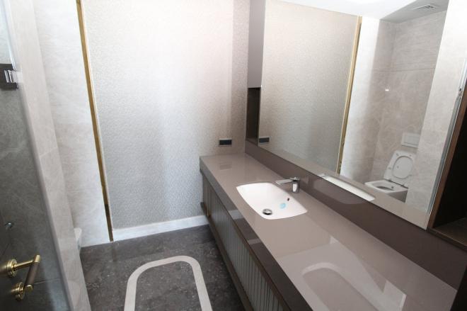 Квартира 4+1 с видом на море в Стамбуле