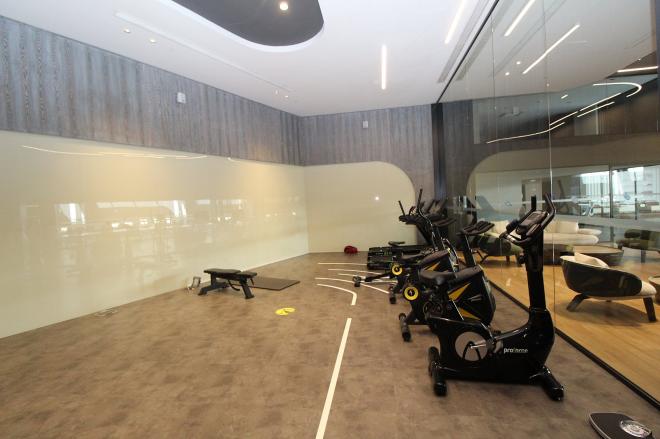 Квартира 4+1 с видом на море в Стамбуле