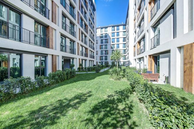 Квартира 1+1 с видом на море в Стамбуле Квартира 1+1 с видом на море в Стамбуле