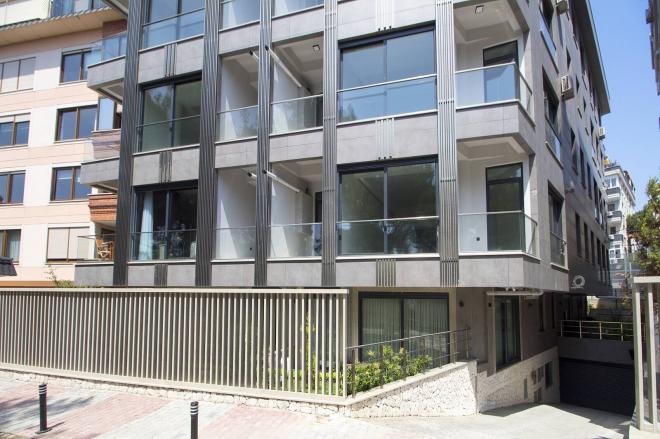 Квартира 3+1 с видом на море в Стамбуле