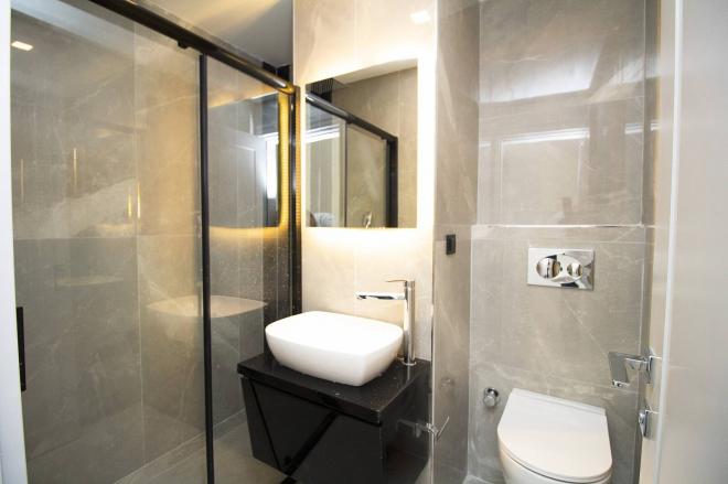 Квартира 4+1 с видом на море в Стамбуле