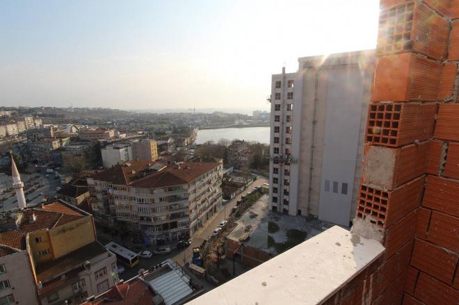 Квартира 2+1 с видом на море в Стамбуле