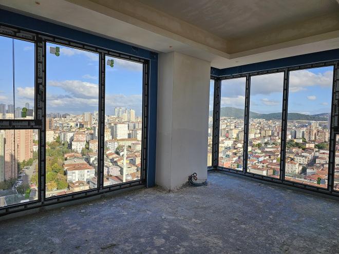 Квартира 3+1 с видом на море в Стамбуле