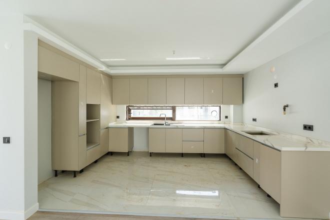 Вилла 3+1 в Стамбуле