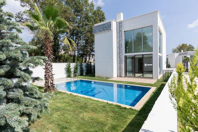 Вилла 3+1 в Стамбуле