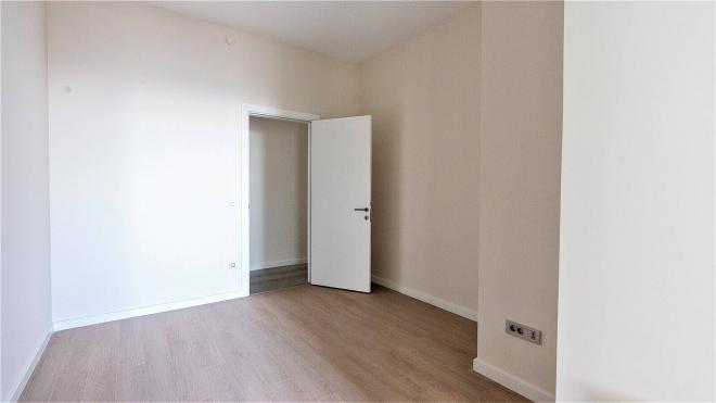 Пентхаус 3+2 с видом на море в Стамбуле