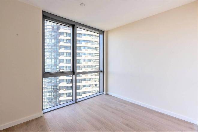 Пентхаус 3+2 с видом на море в Стамбуле