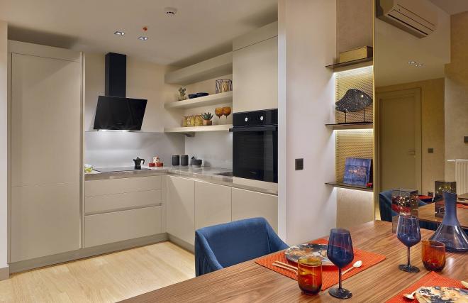 Квартира 1+1 с видом на море в Стамбуле