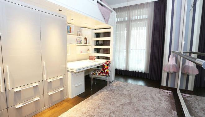 Квартира 1+1 с видом на море в Стамбуле