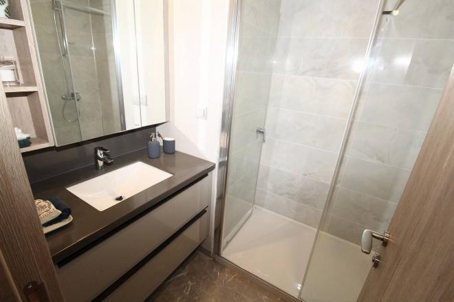 Квартира 1+1 с видом на море в Стамбуле