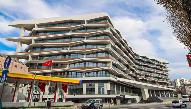 Пентхаус 3+1 с видом на море в Стамбуле