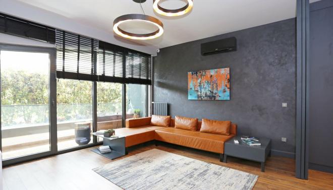 Пентхаус 3+1 с видом на море в Стамбуле