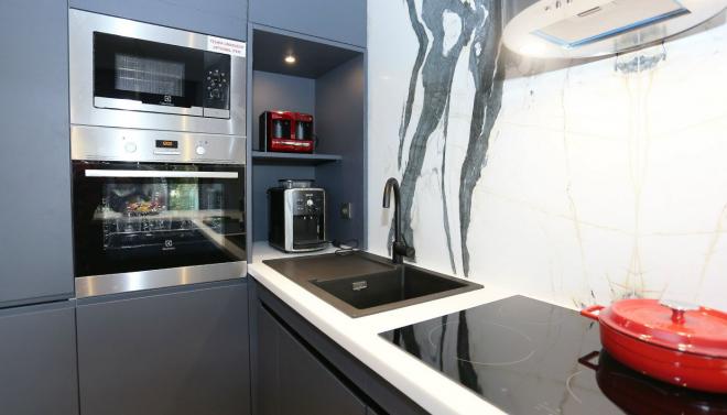 Пентхаус 3+1 с видом на море в Стамбуле