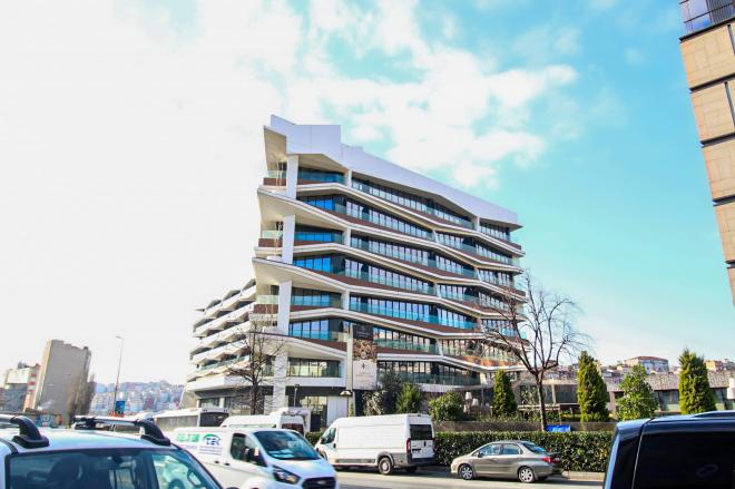 Пентхаус 3+1 с видом на море в Стамбуле