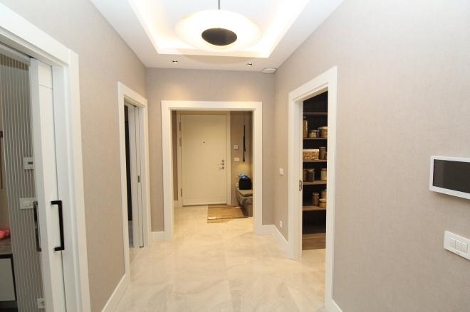 Вилла 4+2 с видом на море в Стамбуле