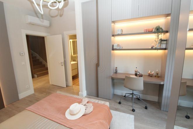 Вилла 4+2 с видом на море в Стамбуле