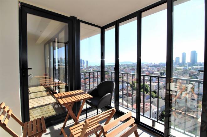 Квартира 3+1 с видом на море в Стамбуле