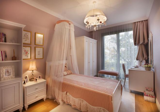 Дюплекс 4+1 с видом на море в Стамбуле