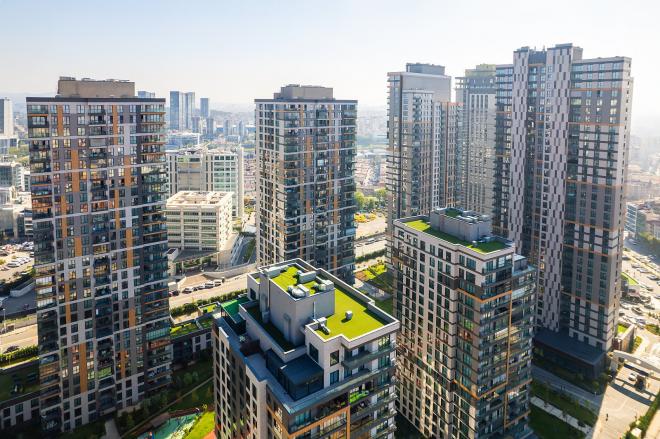 Дюплекс 4+1 с видом на море в Стамбуле