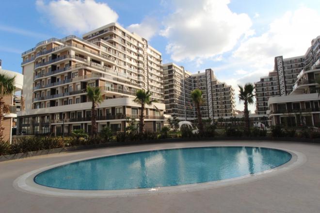 Квартира 3+1 с видом на море в Стамбуле