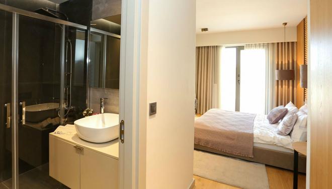 Дюплекс 4+1 с видом на море в Стамбуле