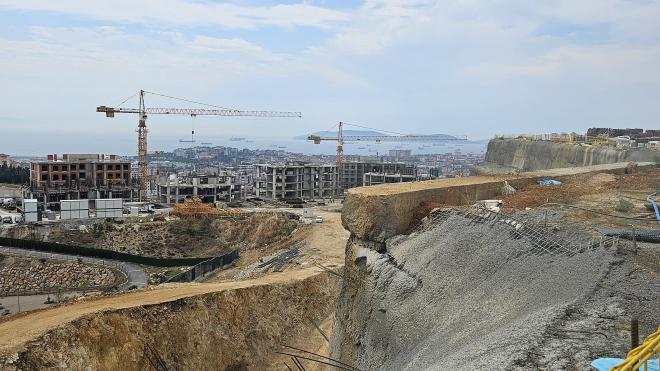 Квартира 3+1 с видом на море в Стамбуле