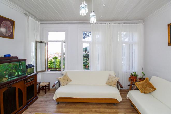 Вилла 12+3 с видом на море в Стамбуле