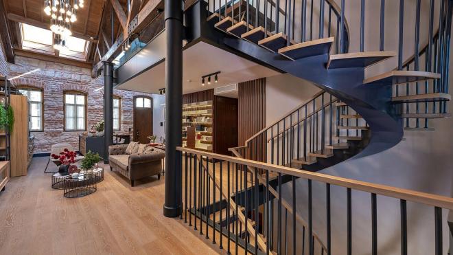 Квартира 4+1 с видом на море в Стамбуле