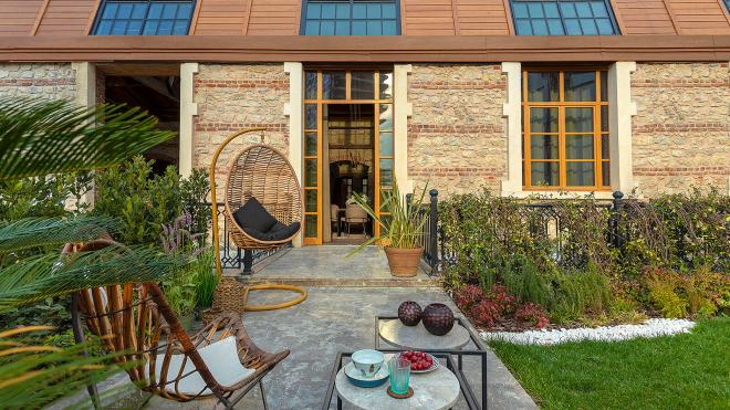 Квартира 4+1 с видом на море в Стамбуле