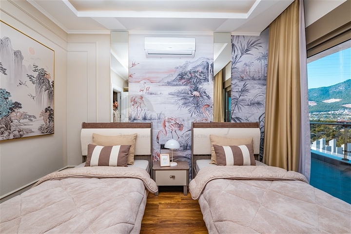 Роскошный комплекс вилл с панорамным видом на море 