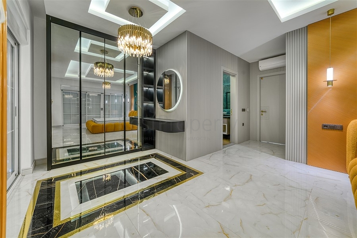 Вилла в центре Алании