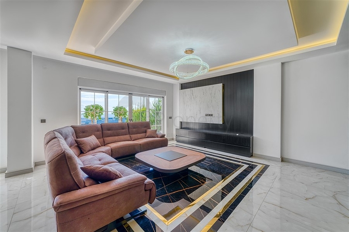 Вилла в центре Алании