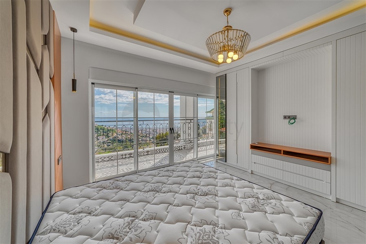 Вилла в центре Алании