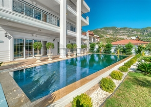 Вилла в центре Алании