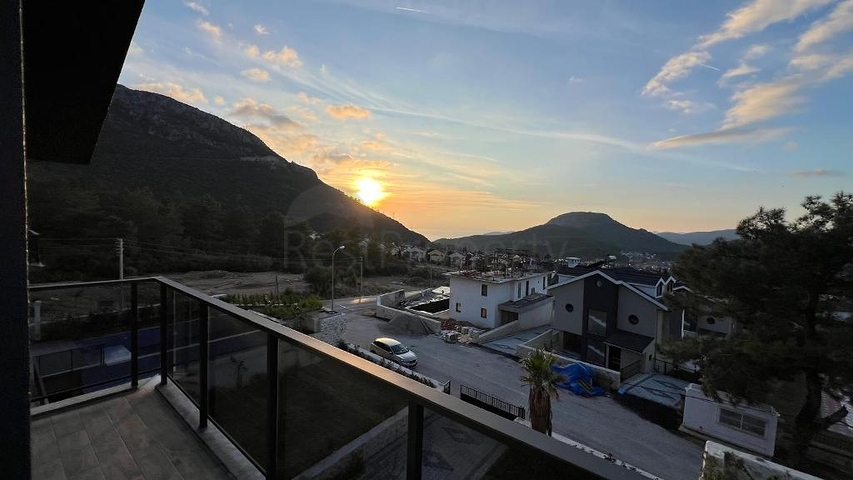 Новая вилла планировки 4+1 в районе Фетхие 