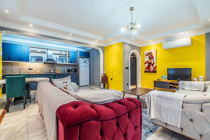 Просторная квартира 1+1 в 400 метрах от моря в районе Оба