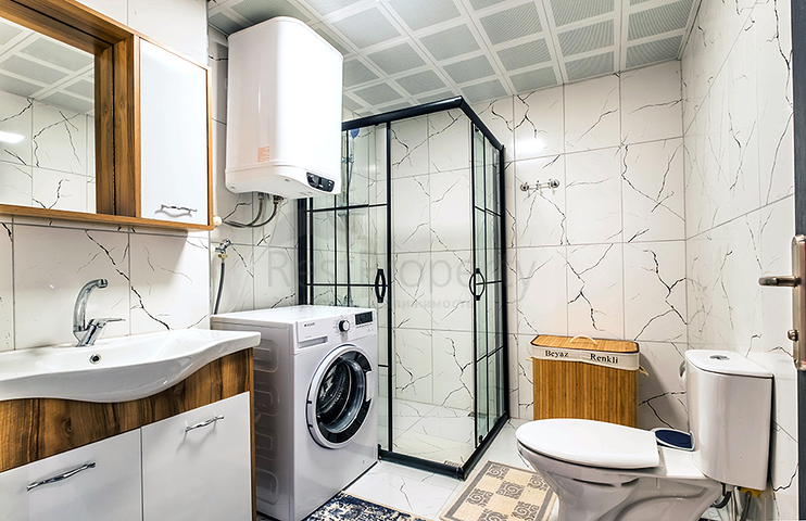 Просторная квартира 1+1 в 400 метрах от моря в районе Оба