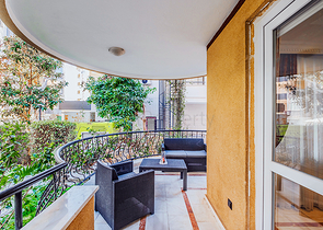 Просторная квартира 1+1 в 400 метрах от моря в районе Оба