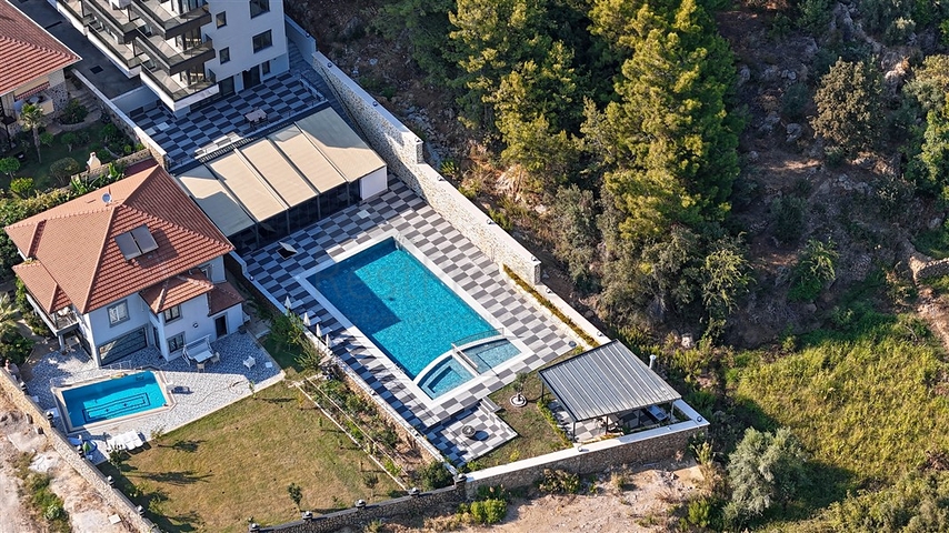 Резеденция в районе Кестель