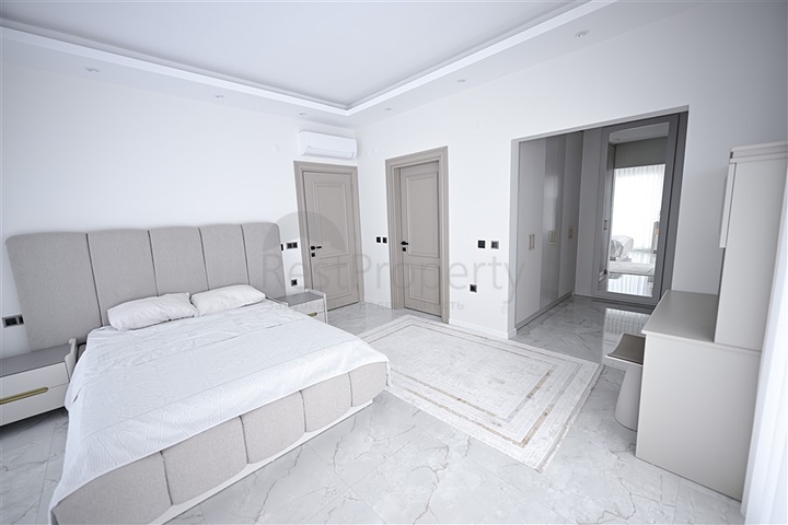 Вилла в уникальной локации в самом сердце Алании