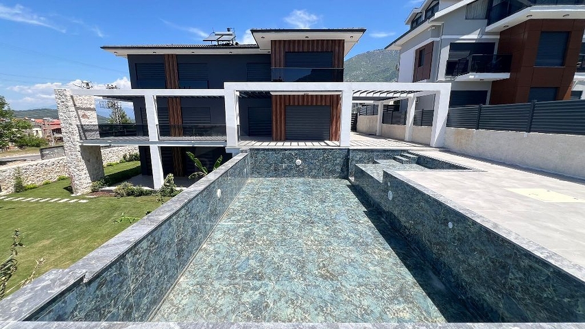 Вилла планировки 4+1 в районе Фетхие - Анталия 