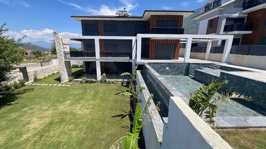 Вилла планировки 4+1 в районе Фетхие - Анталия 