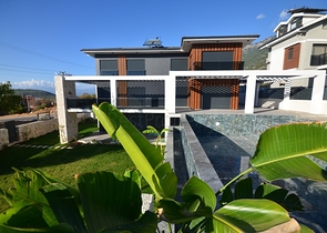 Вилла планировки 4+1 в районе Фетхие - Анталия 