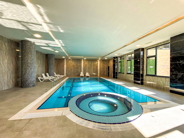 Двухкомнатная квартира в комплексе отельного типа