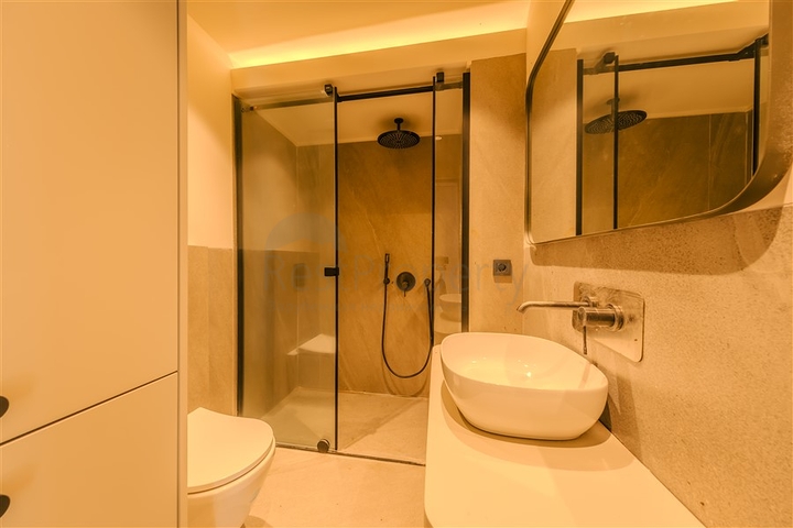 Премиальный комплекс у подножья крепости в Алании