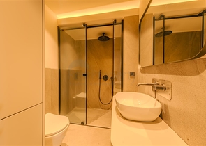 Премиальный комплекс у подножья крепости в Алании