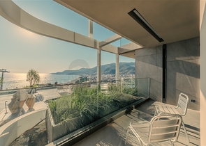 Премиальный комплекс у подножья крепости в Алании