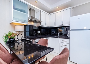 Квартира планировкой 1+1 в 250 метрах от пляжа  Клеопатра